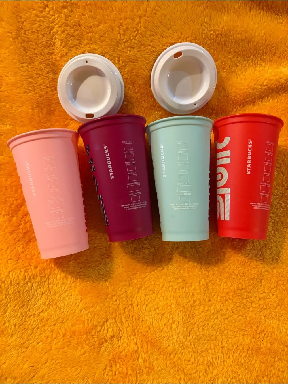 Set of 4 Reusable Starbucks  Patterned Cups
